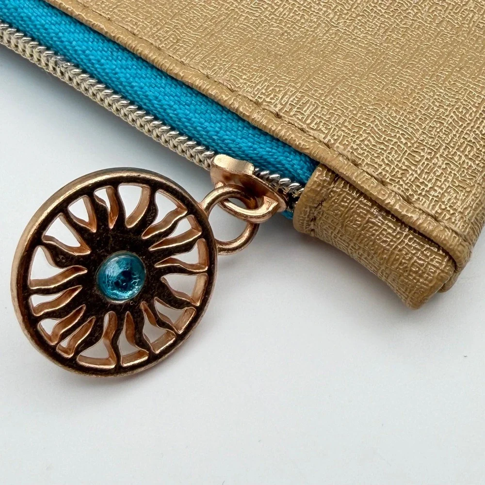 IPSY Gold Metallic‎ Pouch Stay Golden Sun Charm Zipper Cosmetic Bag Makeup